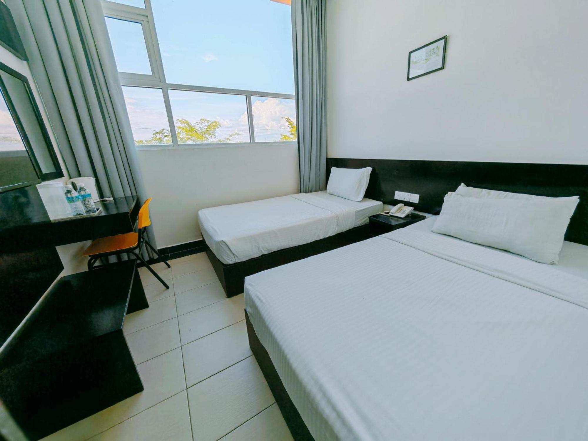 Citrine Hotel เซริอิสกันดาร์ ภายนอก รูปภาพ