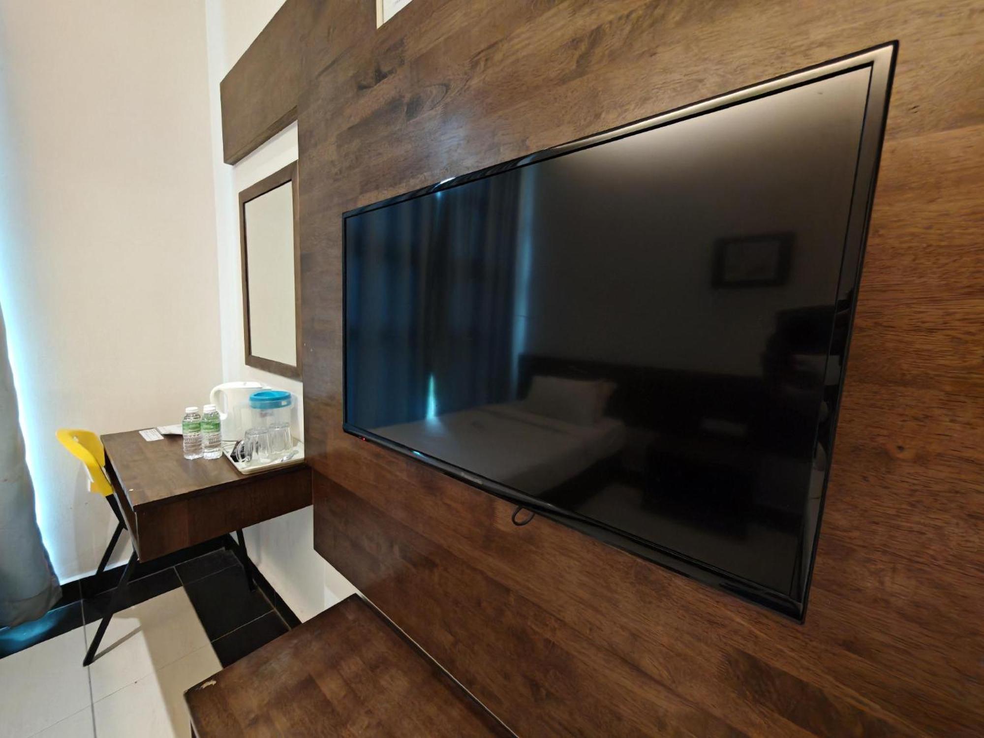 Citrine Hotel เซริอิสกันดาร์ ภายนอก รูปภาพ